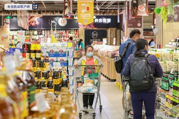 上海松江多家大型超市賣場恢復線下營業