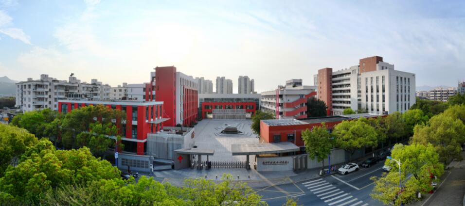 聚力打造高素質(zhì)財經(jīng)人才培養(yǎng)新高地，辦學(xué)生喜愛、社會信賴的新商科中職名校