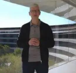 獲蘋果CEO庫克近300萬美元增持，業績承壓的耐克股價漲超4%